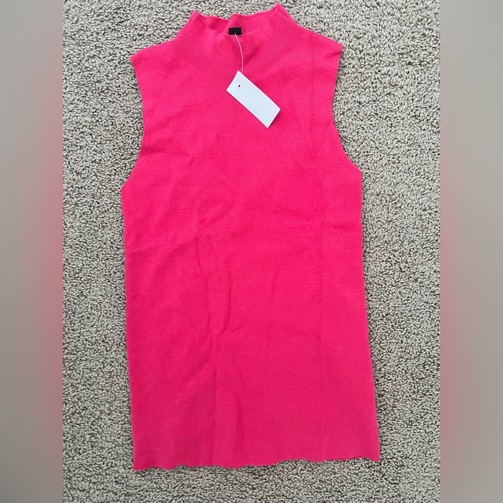 Ann Taylor Fuchsia Sleeveless Tank Top